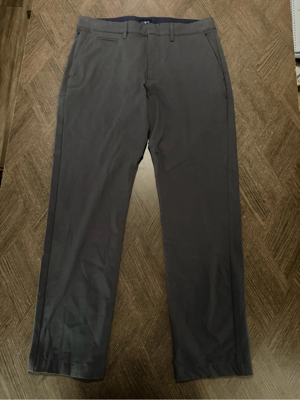J. Crew Men's Charcoal Gray Athletic Tech Pants w/Stretch 30x30